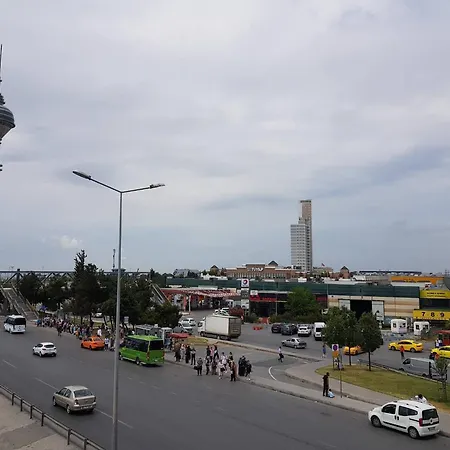 2min To Metrobus E5 Beylikduzu Last Stop Last Stop Apartment Istanbul
